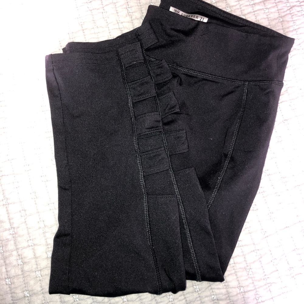 Black workout leggings